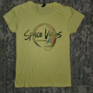 Anvil SpAce ViBeS since 1958 Yellow Lightweight T-shirt Size S